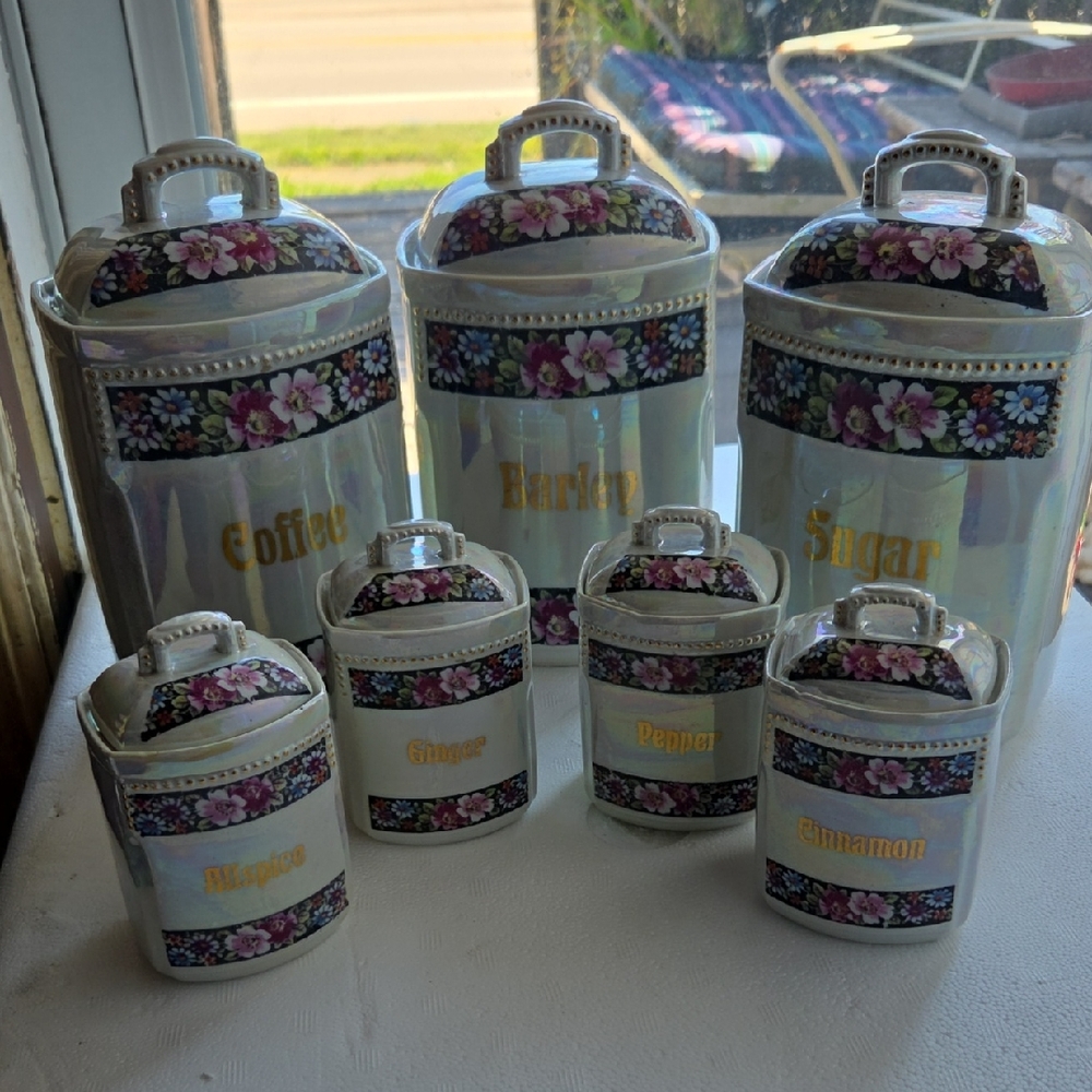 Floral Ceramic Canister Set Ireadecent Spice .1930s Antquie. Flowers
